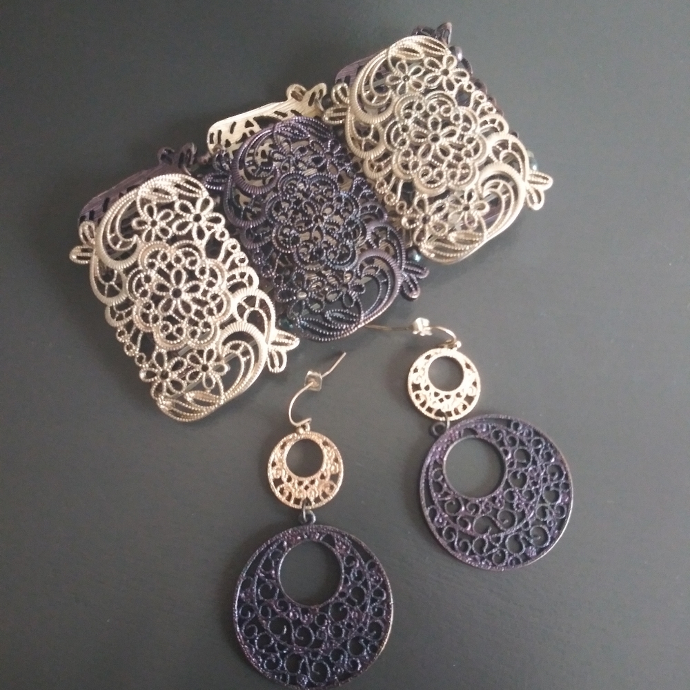 Floral Brown Bracelet and Earring Set